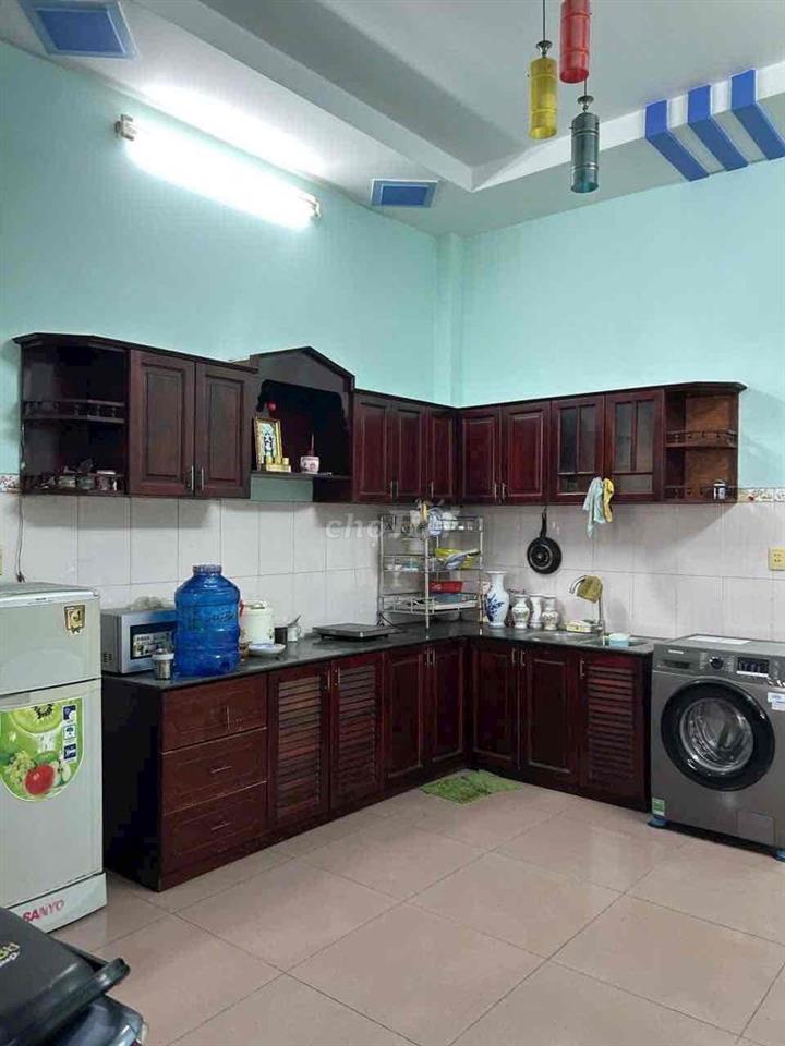 Cho thuê nhà Tân Chánh hiệp 16 q12 2lầu 10tr văn phòng cty kd online
