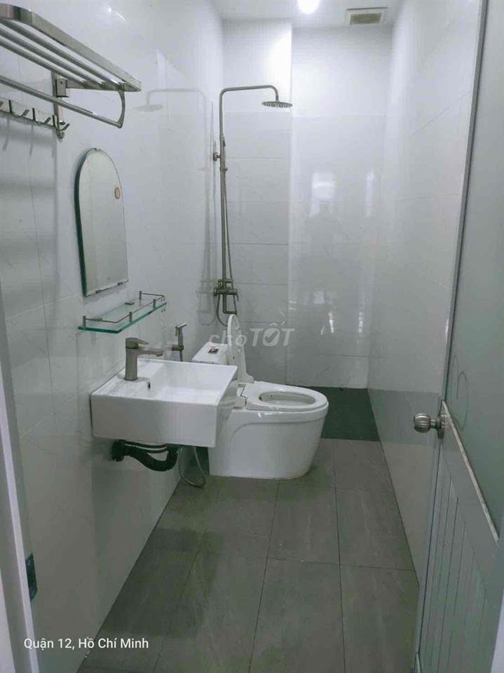 Cho thuê nhà Thanh Xuân 22 Thới an q12 100m 1lầu 2PN 2wc hẻm 6m 7tr