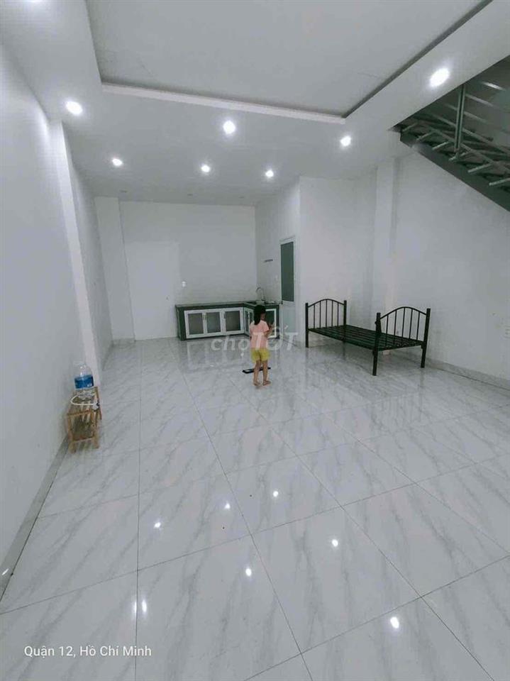 Cho thuê nhà Thanh Xuân 22 Thới an q12 100m 1lầu 2PN 2wc hẻm 6m 7tr