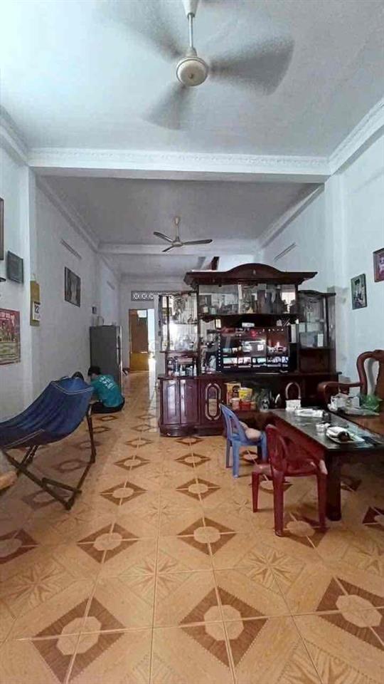 Cho thuê nhà mặt tiền Tân thới hiệp q12 1lầu 224m 3Pn 3wc 12tr