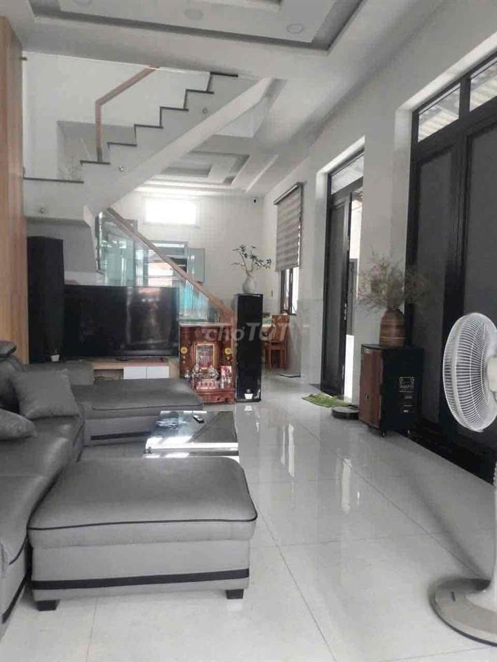 Cho thuê kho gốc 2mt 345m đẹp phù hợp mọi ngành nghề 23tt cho thuê lau
