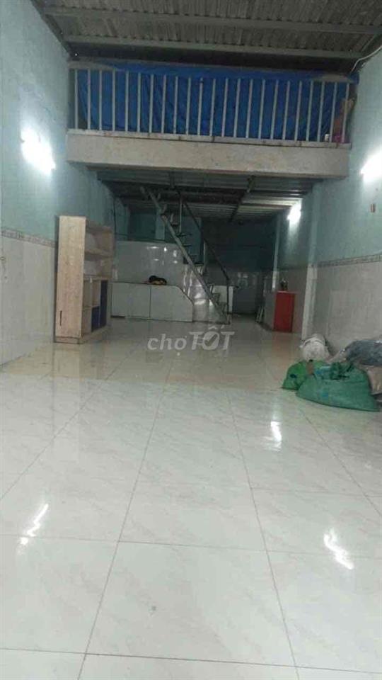Cho thuê nhà trống suốt làm kho Tân thới hiệp q12 150m giá rẻ 5,5tr