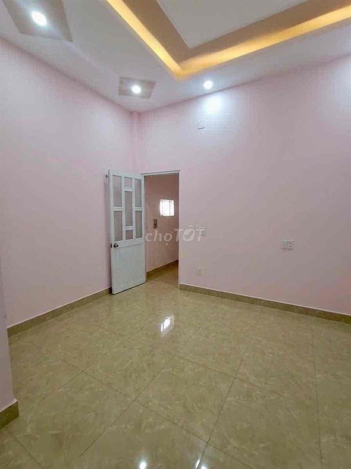 Cho thuê nhà Tân Chánh hiệp Q12 2lầu 192m 2lầu 4PN 3wc hxh 9tr đẹp mới