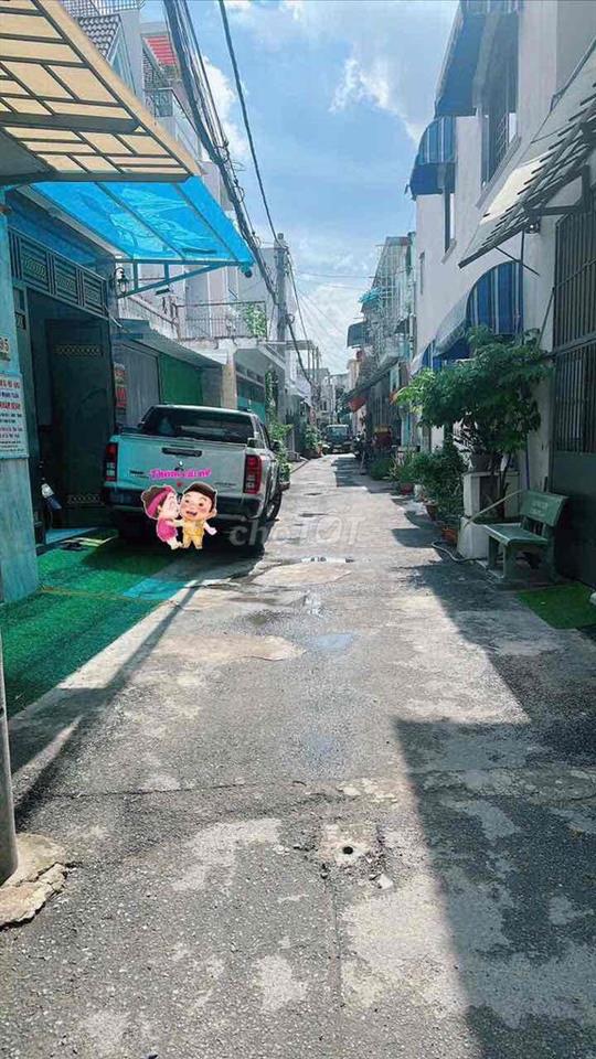Cho thuê nhà Hiệp thành q12 đúc mới keng 1lửng 2lầu 4PN 5wc 13tr hxh