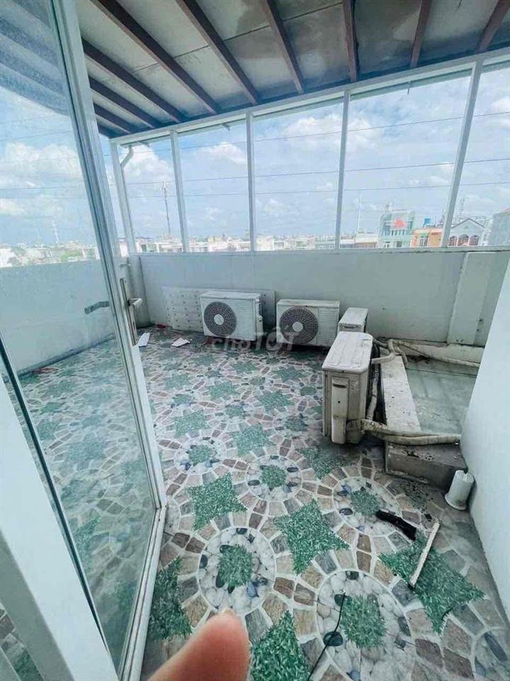 Cho thuê nhà Lê Thị riêng Thới an q12 1lửng 2lầu sd 272m 4Pn 4wc 12tr