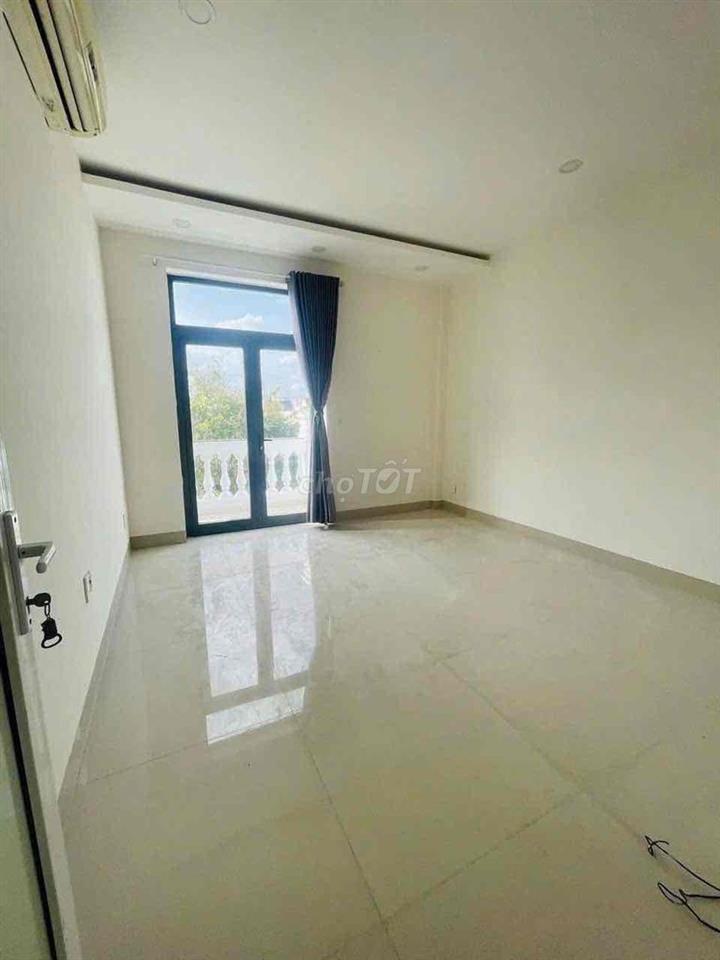 Cho thuê nhà Lê Thị riêng Thới an q12 1lửng 2lầu sd 272m 4Pn 4wc 12tr