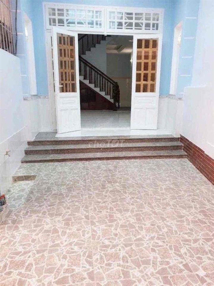 Cho thuê nhà giá rẻ Nguyễn Ảnh thủ q12 2lầu dien tích to 204m 4Pn 3wc