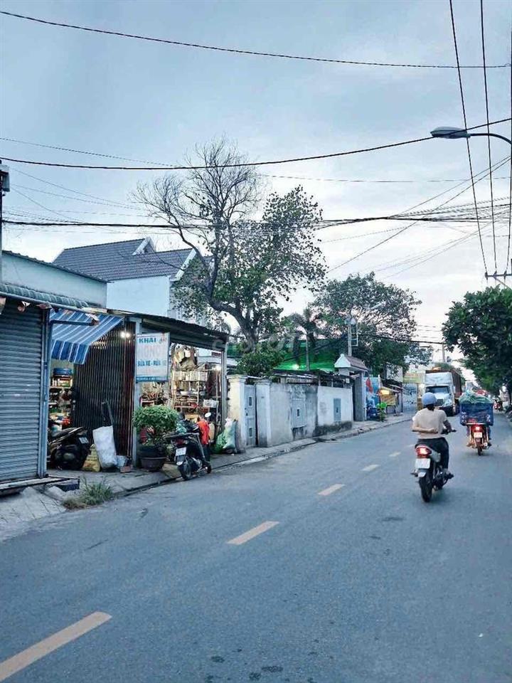 Cho thuê nhà giá rẻ Nguyễn Ảnh thủ q12 2lầu dien tích to 204m 4Pn 3wc