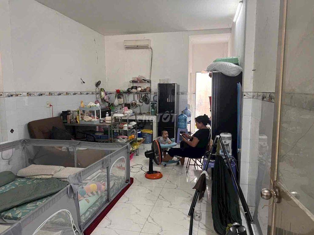 Cho thuê nhà mặt tiền Hiệp thành q12 mới keng owr làm vp cty kho 120m