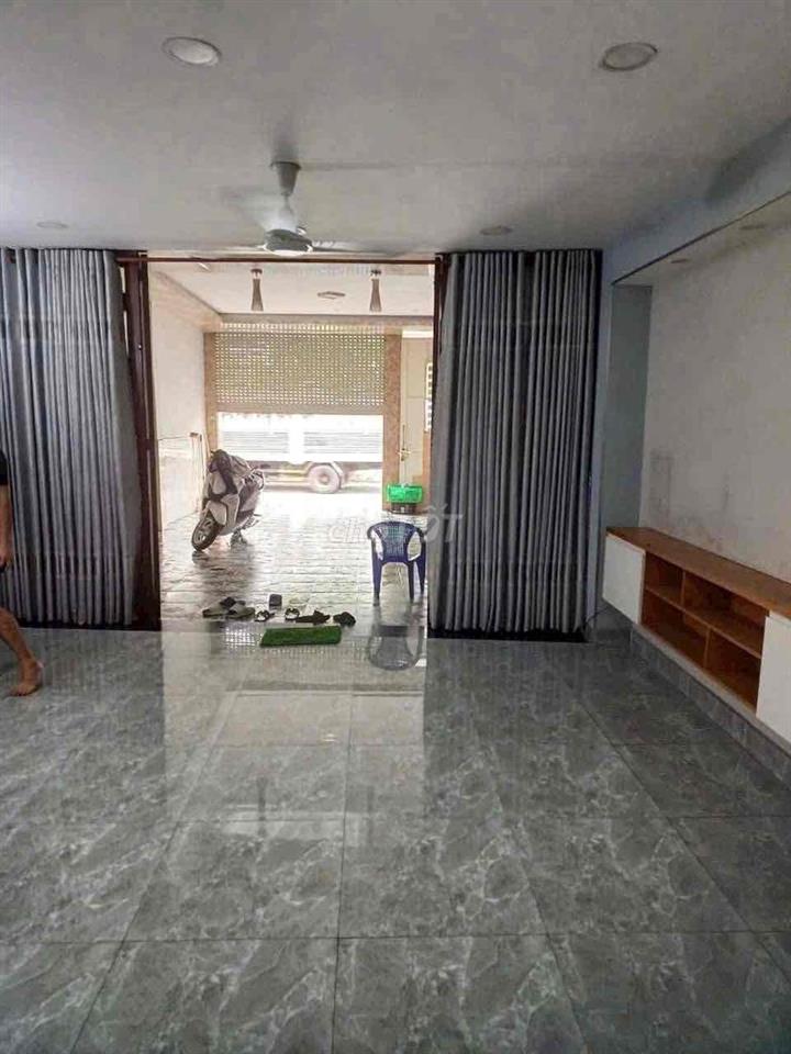 Cho thuê nhà mặt tiền Thới an q12 270m 2lầu 3Pn 3wc 12tr vừa ở vừa kd