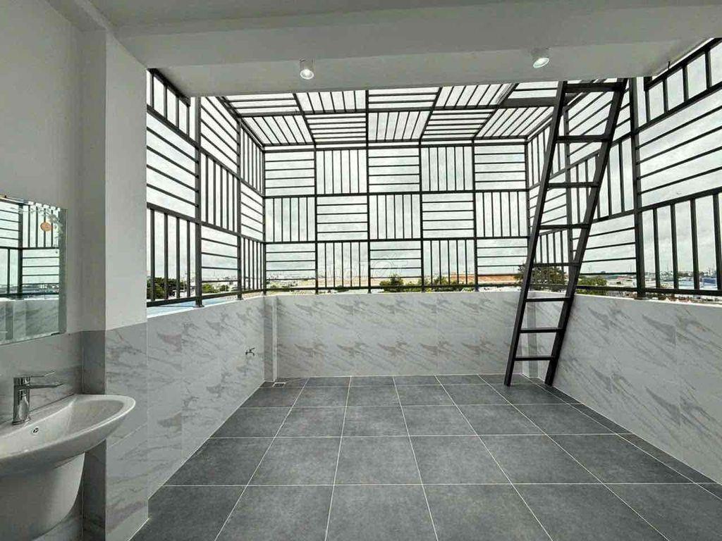 Cho thuê nhà mặt tiền đẹp  Tân thới hiệp 13 q12 2lầu 5PN khu sung rẻ