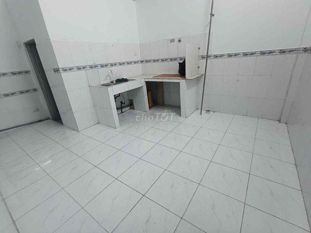 Cho thuê nhà mới đep Tân thới hiệp 21 q12 1lầu 3PN 2wc kd vp 9tr vip