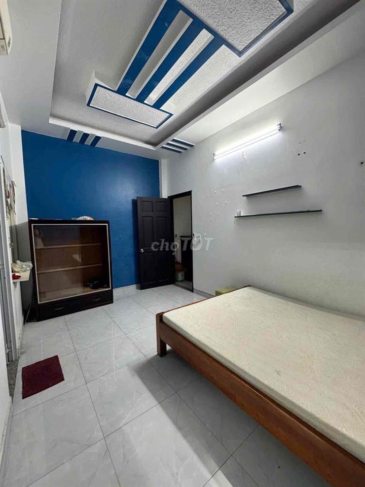 Cho thuê nhà Tân Chánh hiệp q12 180m 2lầu 4PN 4wc hxh 11tr con Tl