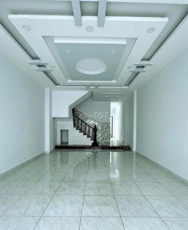 Cho thuê nhà mặt tiền Trần thị hè q12 250m 1lầu 4PN 11tr kinh doanh ok