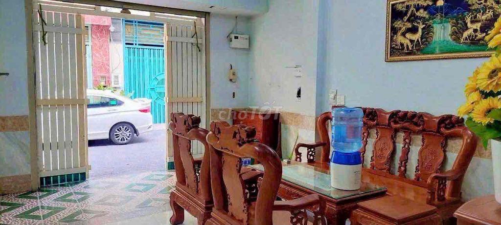 Cho thuê nhà TRUNG MỸ Tây q12 full nội thất chỉ vào o 5PN 5wc 10tr hxh