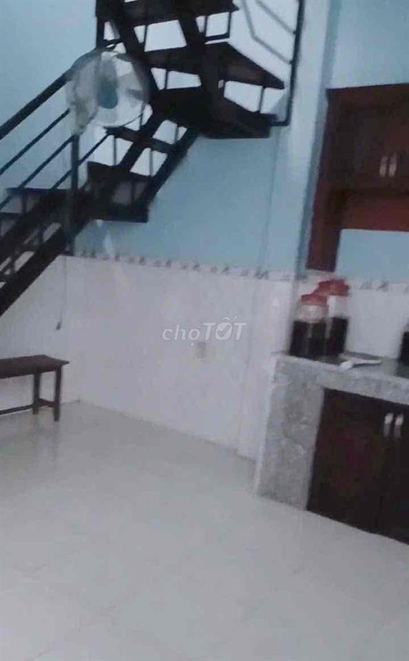 Cho thuê nhà Full nội thất chỉ vào ở Tân thới hiệp q12 1lầu 2PN 6,5tr