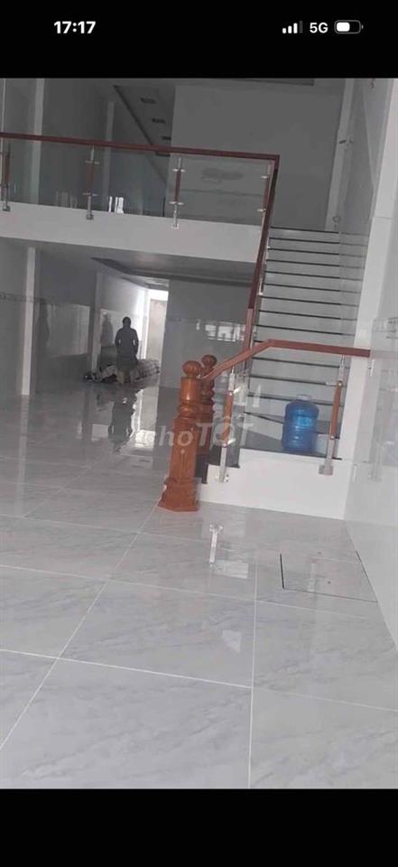 Cho thuê nhà mặt tiền chợ Nguyên thi bup mới xây đẹp 150m vp cty vip