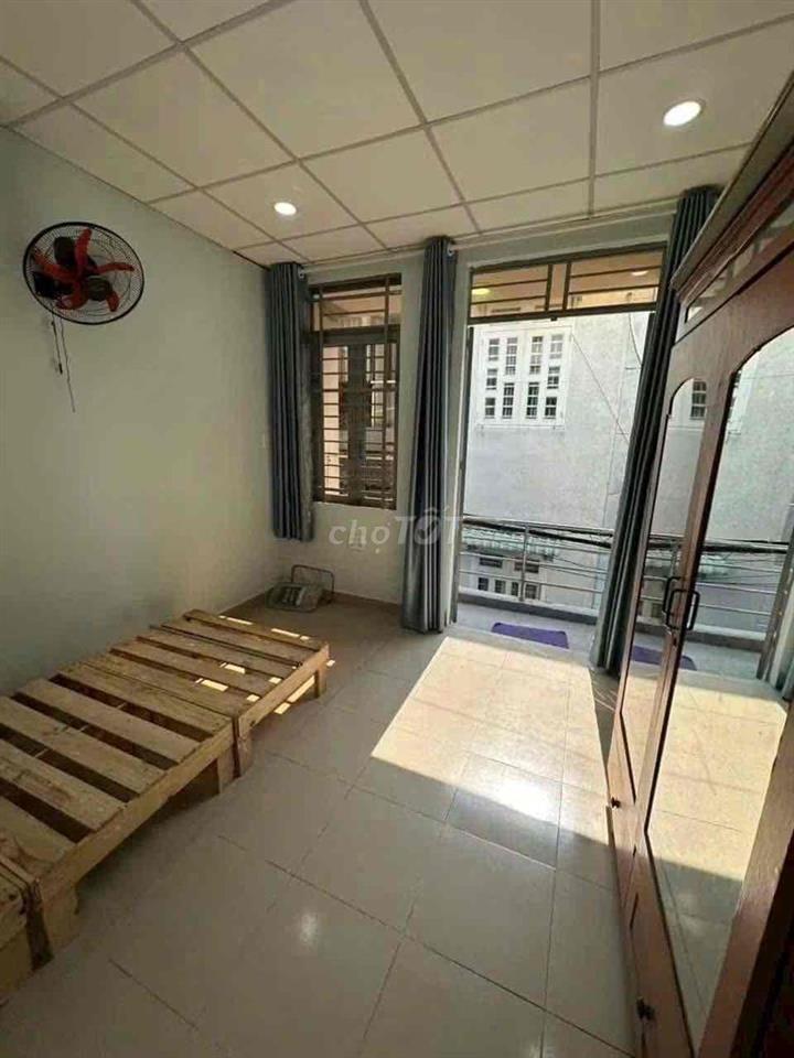 Cho thuê nhà đúc mới keng Tân Thới hiệp q12 90m 1lầu 2PN 2wc hxh 5tr