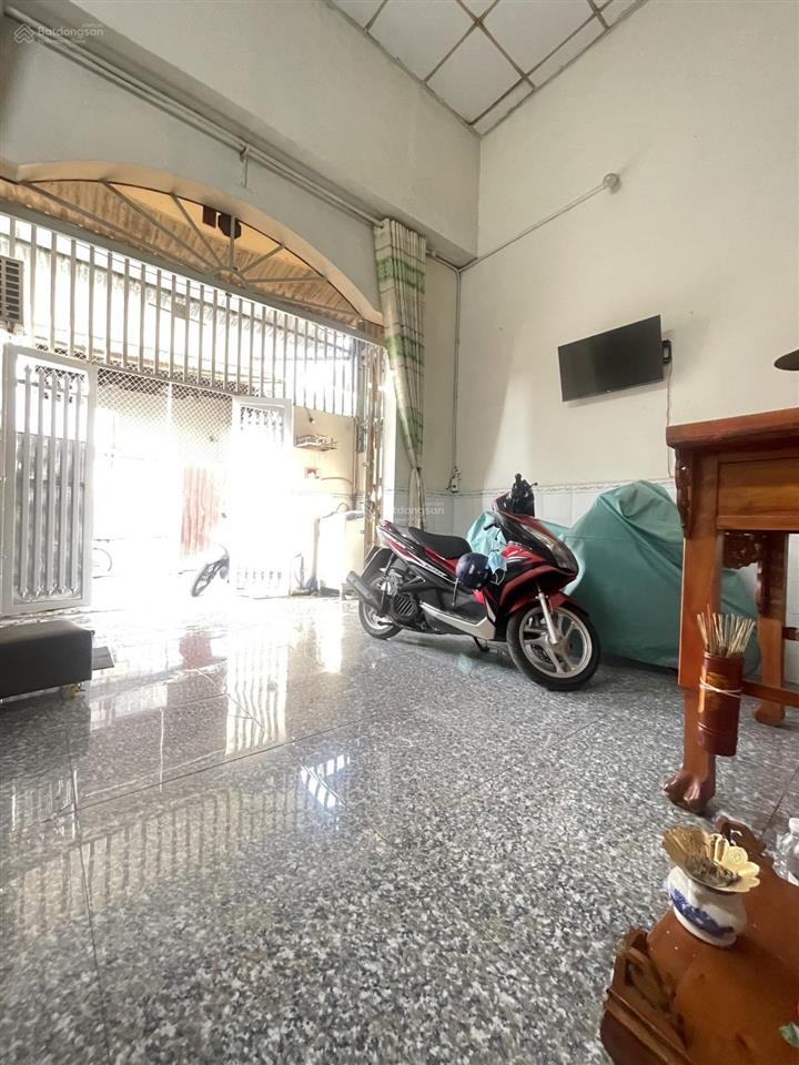 Gấp bán nhà hẻm xe hơi gần mặt tiền trịnh thị miếng 71m2  chỉ 3.45 tỷ