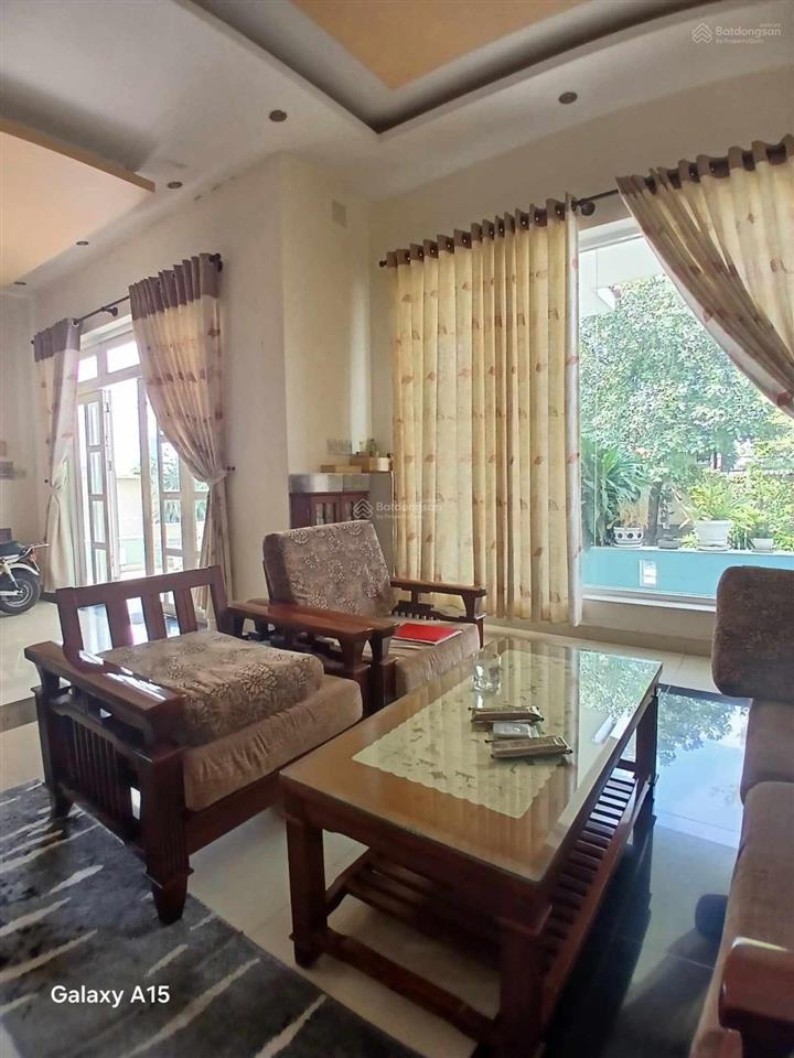 Giảm 9 tỷ, gấp bán nhà biệt thự mặt tiền 571m2 tại thạnh lộc 49, 36 tỷ, view đẹp, chính chủ.