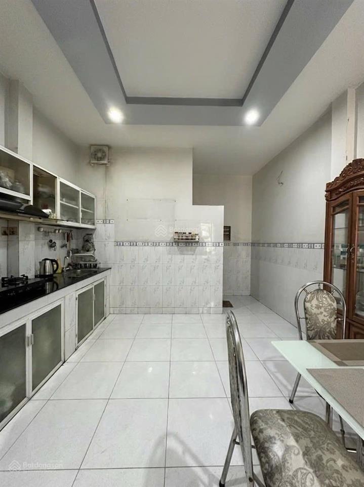 Gấp bán nhà hẻm xe tải tới cửa trương thị hoa tân thới hiệp quận 11, 51m2  chỉ 4,55 tỷ