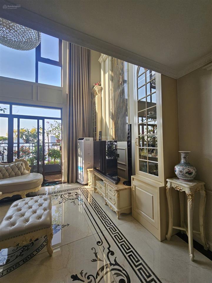Độc quyền bán siêu phẩm căn penhouse 300m² tòa udic westlake  tây hồ