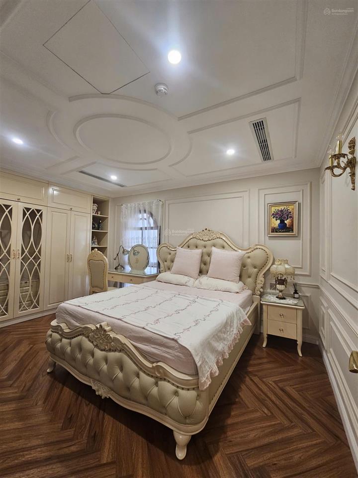 Độc quyền bán siêu phẩm căn penhouse 300m² tòa udic westlake  tây hồ