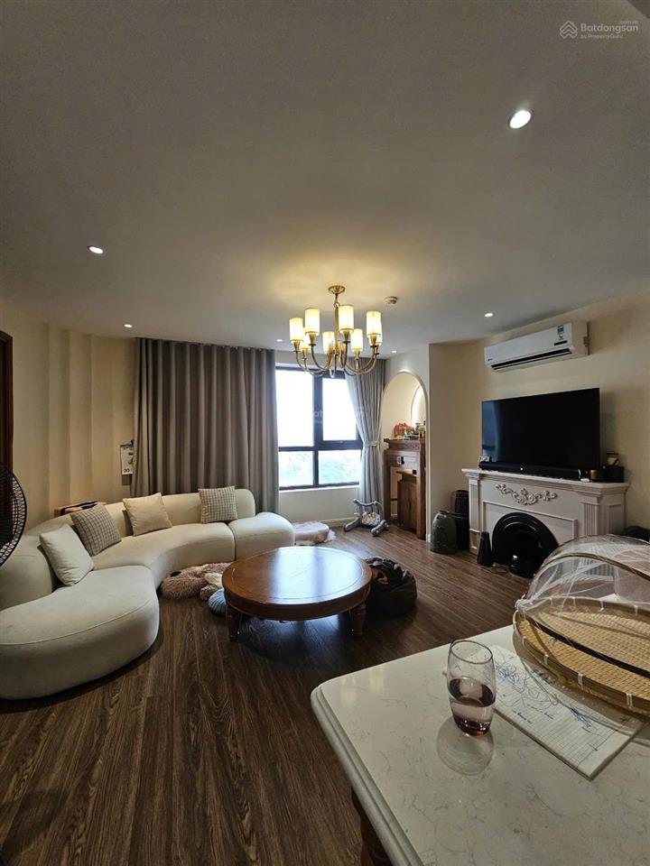 Bán nhanh căn góc 126m² 4 ngủ tòa udic westlake  căn hộ view võ chí công