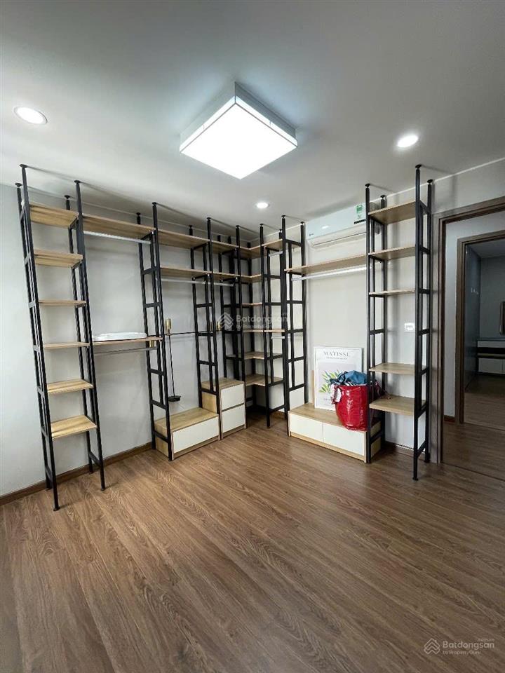 Cho thuê cc 3pn, 2wc, 126m2 tại udic westlake, 2x triệu vnd, view đẹp, có slot ô tô đỗ hầm