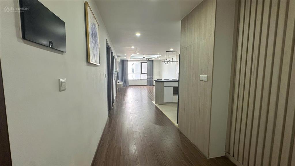 Cho thuê căn hộ 2pn, 2wc, 86m2 có slot ô tô tại udic westlake, đường võ chí công