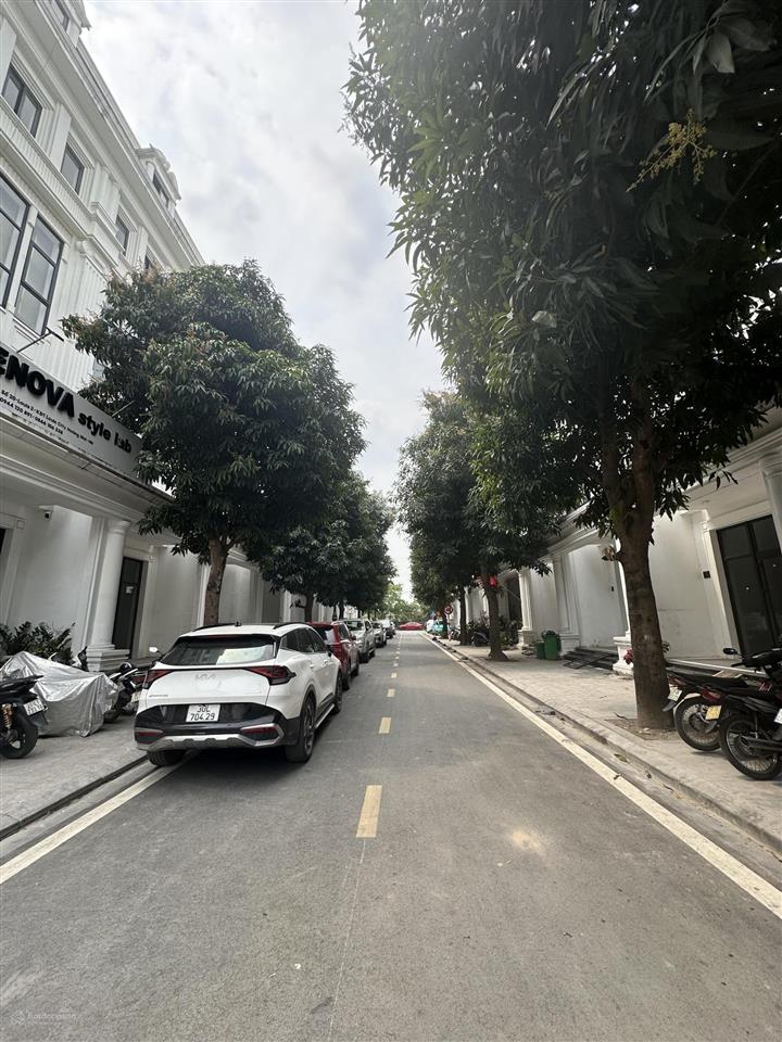 Căn shophouse giá tốt đường louis 2  vị trí đầu cổng vào  xem nhà 24/7  0922 660 ***