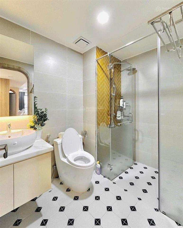 Cho thuê cc cosmo city, nguyễn thị thập, 25 triệu, 120m2, 3pn, 2wc, chính chủ giá tốt