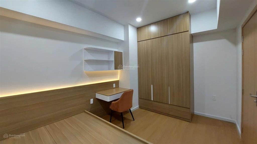 Cho thuê cc cosmo city, nguyễn thị thập, 15 triệu, 78m2, 2pn, 2wc, nội thất full