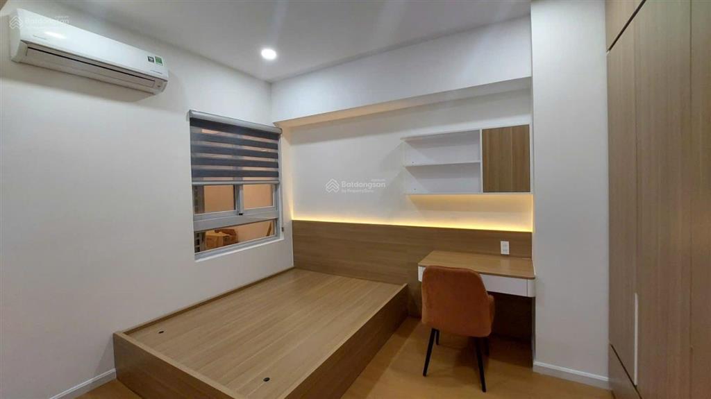 Cho thuê cc cosmo city, nguyễn thị thập, 15 triệu, 78m2, 2pn, 2wc, nội thất full