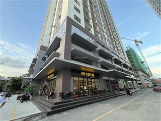 Sang nhượng mặt bằng quán cafe lô góc 2 mặt tiền đẹp nhất dự án. 384 lê thánh tông