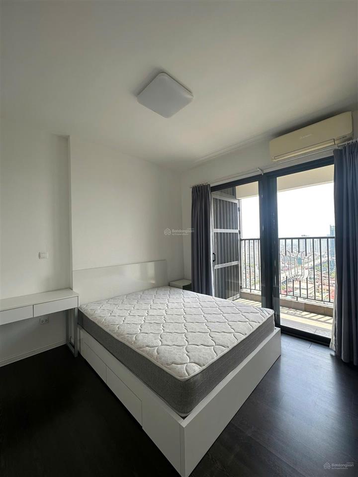Chính chủ cần bán căn 3 ngủ góc hoa hậu tại imperia sky garden 423 minh khai