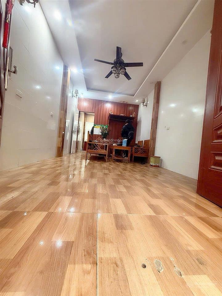 Bán nhà ngô quyền, hà đông. oto đỗ cửa, ngõ thông. nhỉnh 7tỷ
