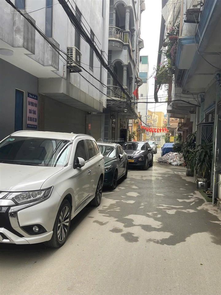 Bán nhà ngô quyền, hà đông. oto đỗ cửa, ngõ thông. nhỉnh 7tỷ