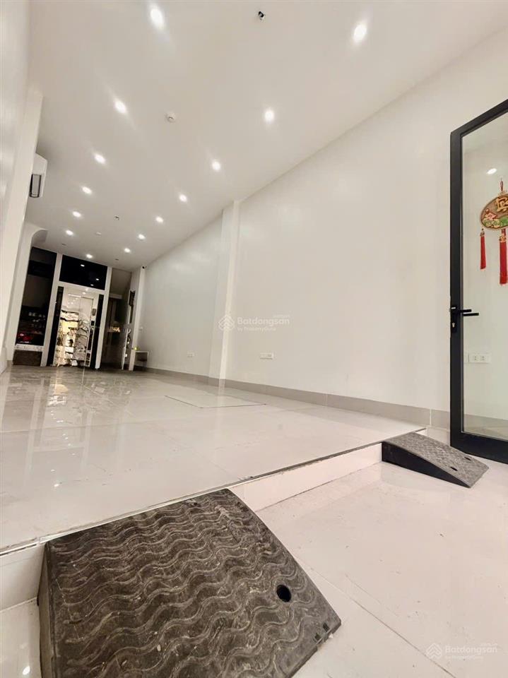 Nhà hà trì, hà đông. 45m2 (thuê tầng 2 và 3) làm văn phòng