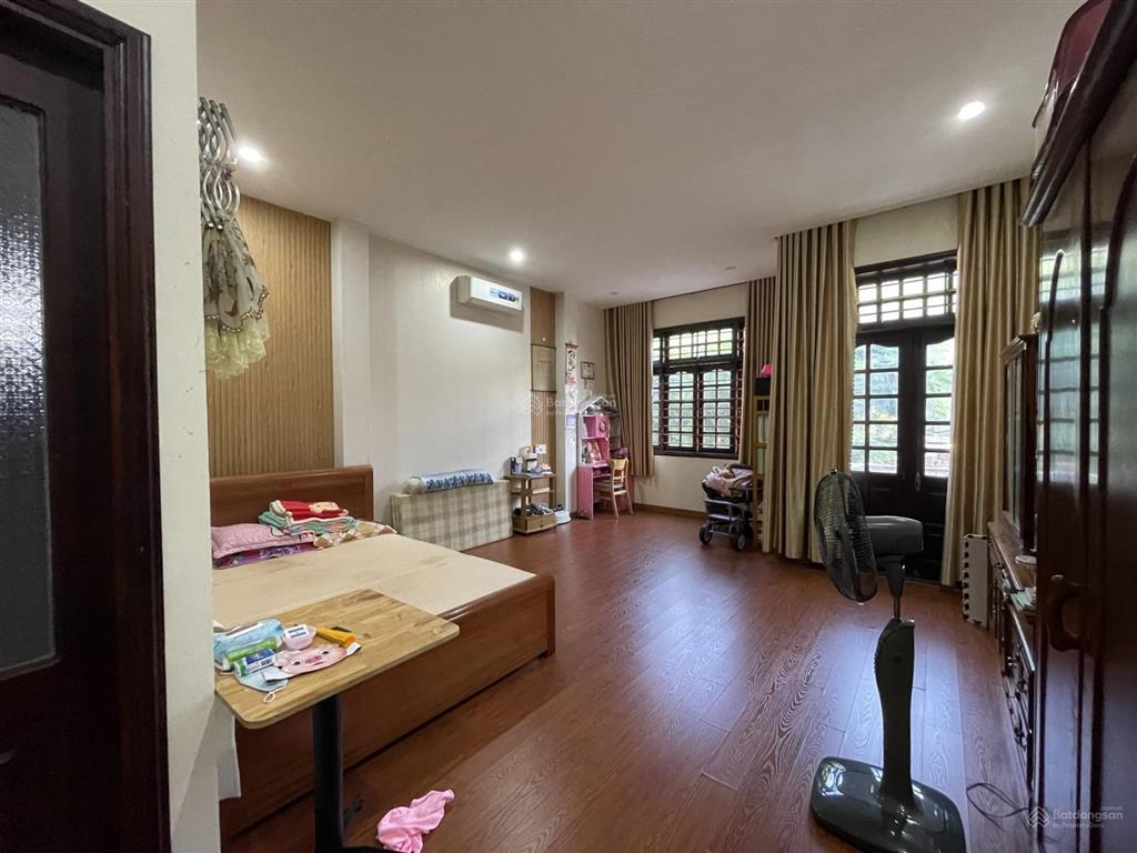 Bán nhà 3 tầng mặt tiền lý tự trọng hải cháu 98m2 giá 15.5 tỷ