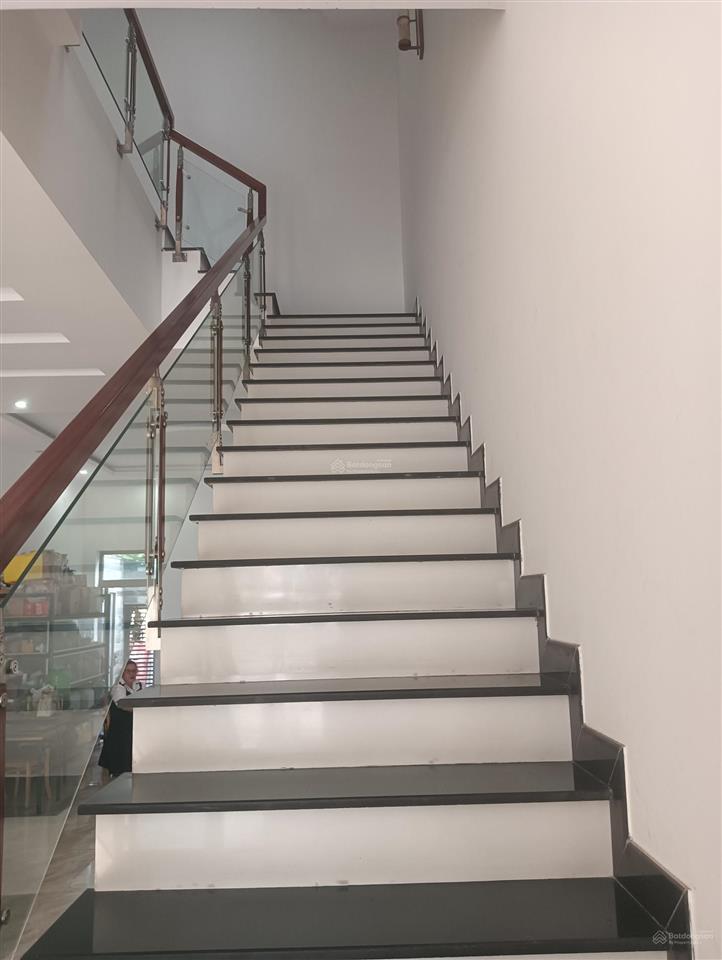 Mặt tiền trung tâm đà nẵng hùng vương giá chỉ 10 tỷ
