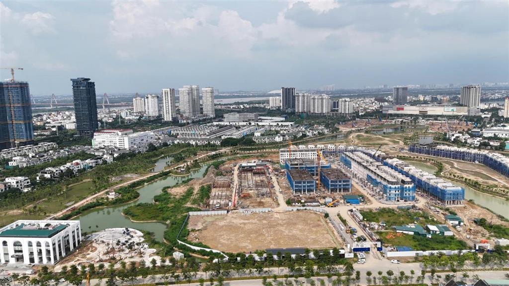 Căn duplex siêu đẹp nhìn nội khu ciputra sông hồng, có chỗ để ô tô riêng và thang máy riêng