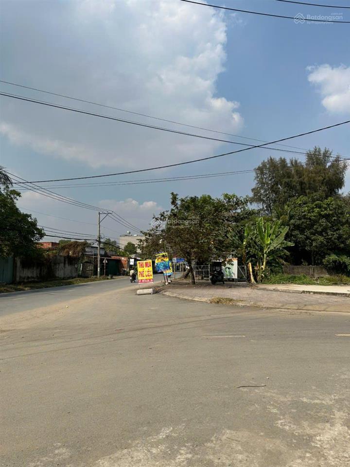 Bán đất góc 2 mặt tiền trường lưu, quận 9  93m2 (9x10.5m)  7.6 tỷ sổ hồng riêng, ngay chợ