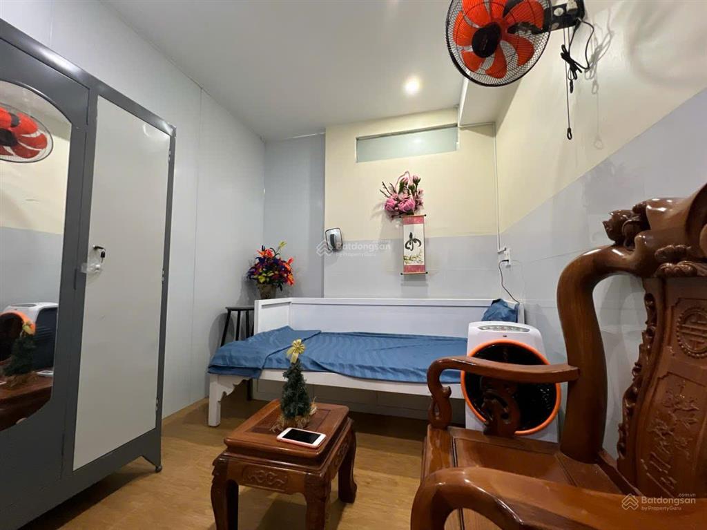 Cho thuê căn hộ dịch vụ 1344 lê văn lương gần dự án celesta hàn quốc giá 1.9 triệu 16m2