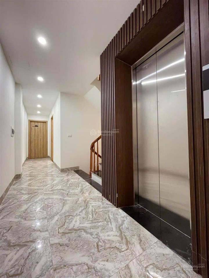 Cho thuê căn hộ dv studio 32 trần duy hưng,cầu giấy hà nội full nội thất khép kín trong phòng,pccc