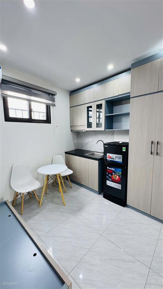 Cho thuê căn hộ dịch vụ kép kín 122 yên hòa cầu giấy hà nội, phòng đẹp thang máy đầy đủ pccc