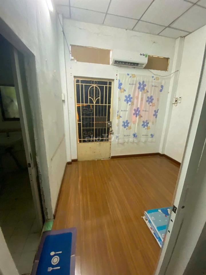 Chỉ 7 triệu cho nhà nguyên căn 1tret2lau ngã 6 GV,đường oto, 2PN,2 TL