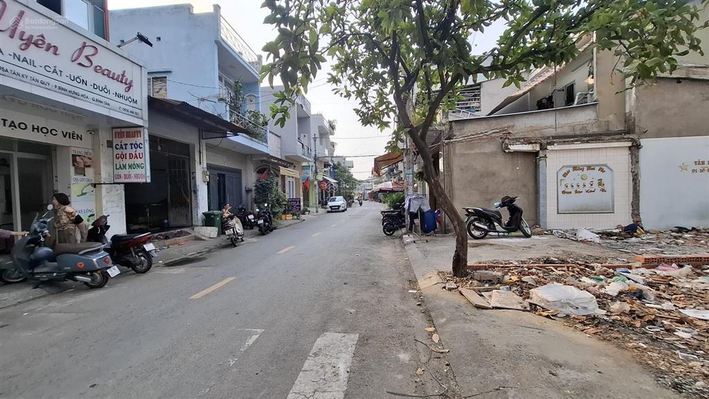 Bán đất mặt tiền đường 688 tân kỳ tân quý, bình hưng hòa, bình tân  75,2m², sổ riêng