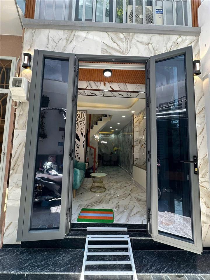 Bán nhà trần bình trọng q5 3 tầng btct đang thuê 17tr full nội thất giá 5.75 tỷ