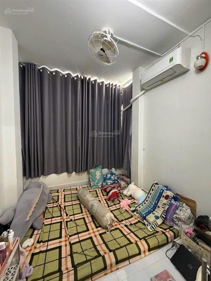 Nhà lý thái tổ quận 10  3 tầng btct  ở ngay  giá 4.38 tỷ